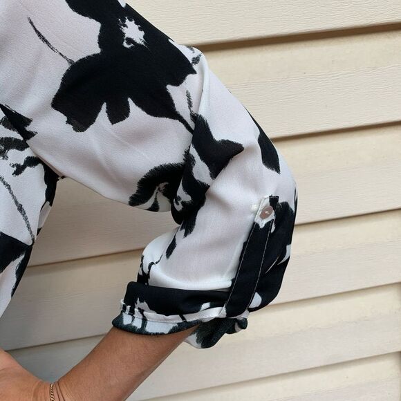 Daniel Rainn Black/white blouse, V-neck, long-sleeved, beautiful, elegant, S/M - Picture 8 of 11